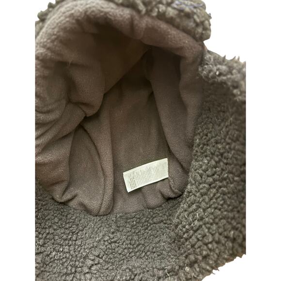 Old Navy Adult Large Quilted Trapper Hat Faux Fur Go Warm New! - Picture 6 of 7